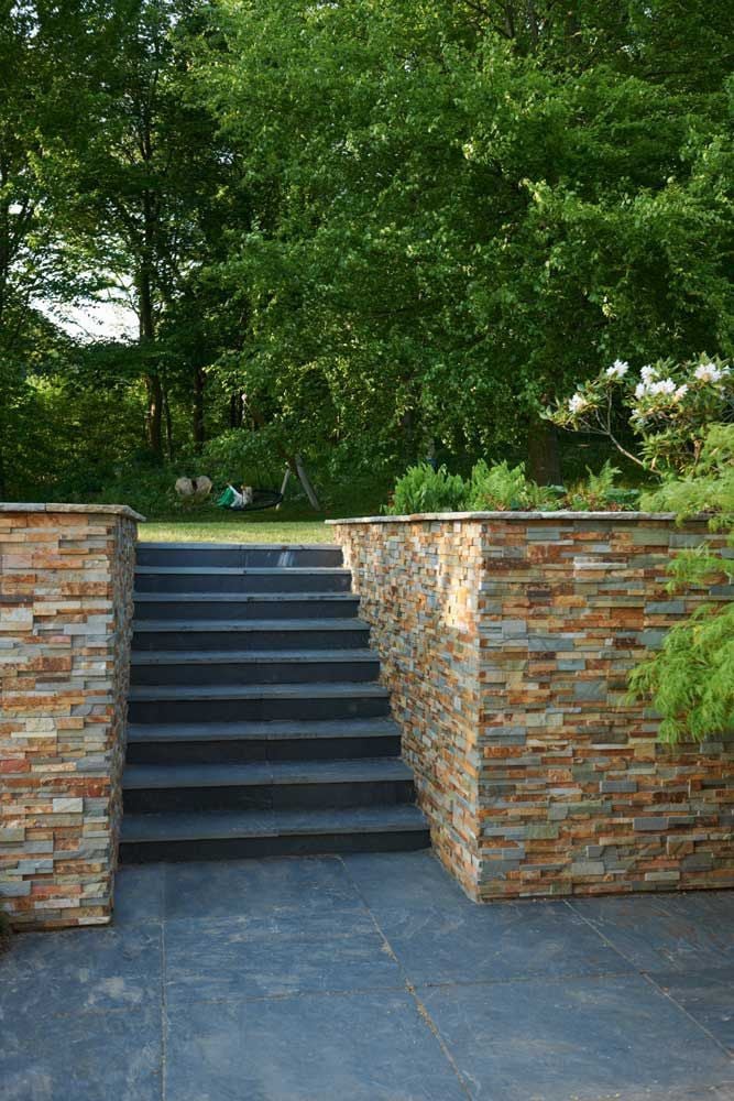 Exteriors Image -5c82673e229b2